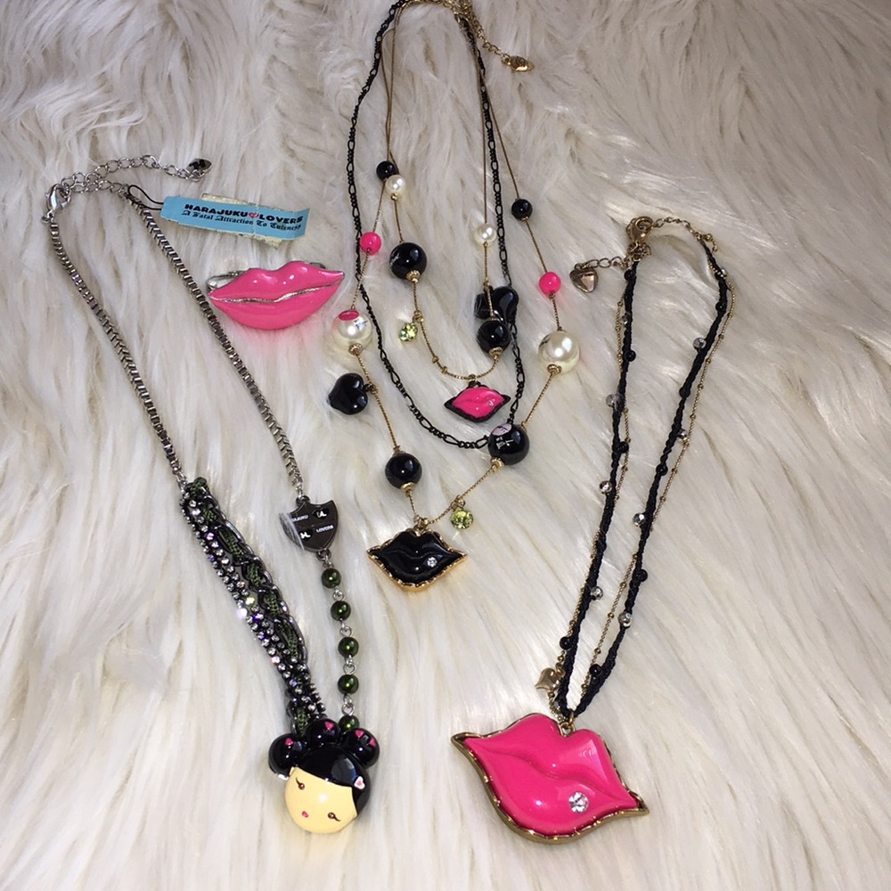 Harajuku Girl Betsey Johnson necklaces